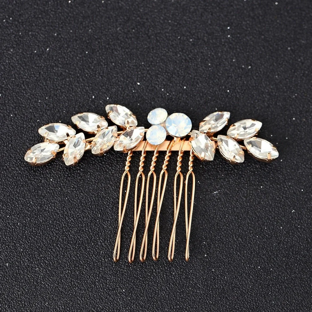 Elegant Gold Hair Comb with Crystal Accents